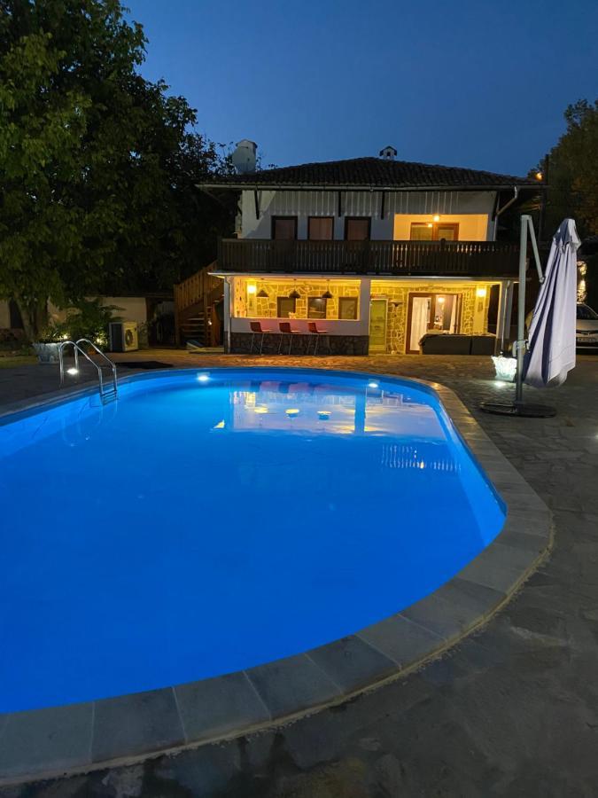 Angliiska Vila Arbanasi Exterior foto