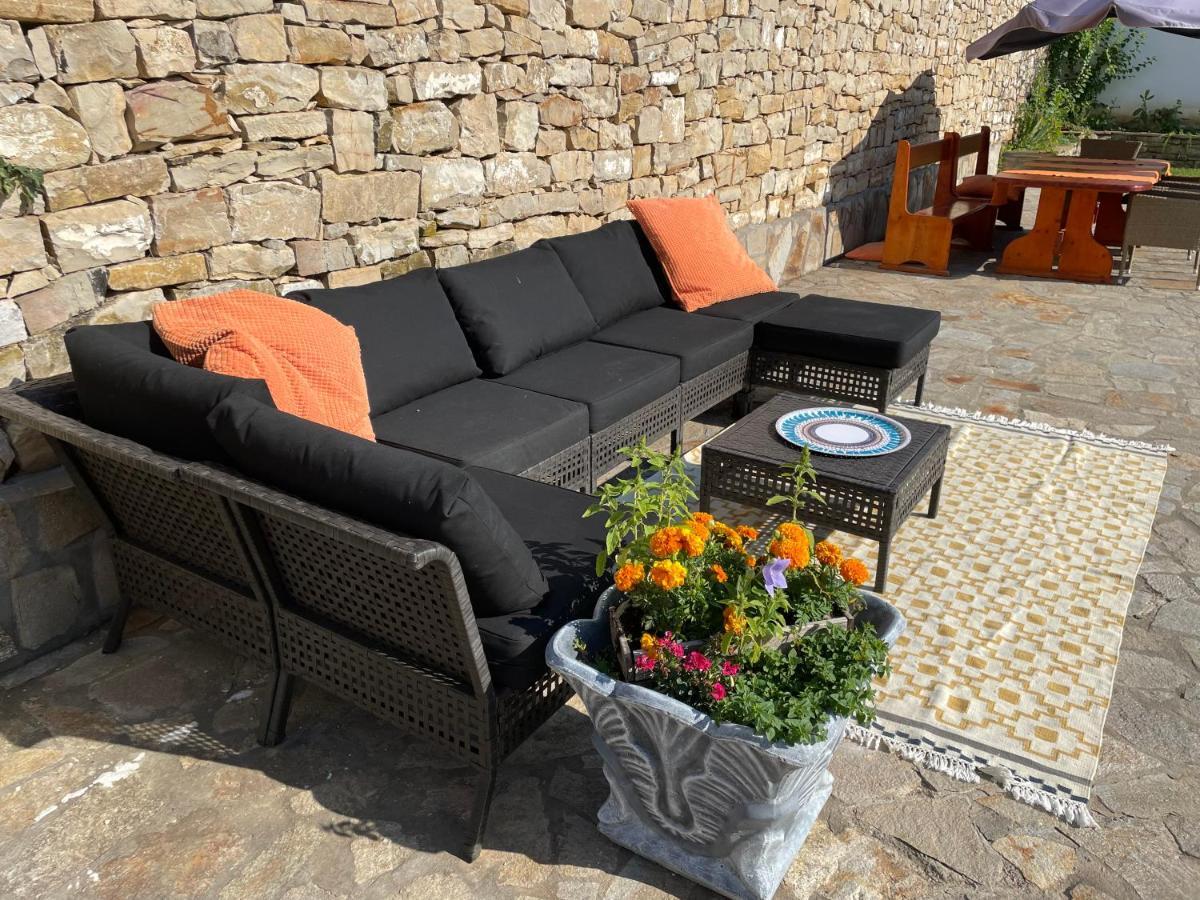 Angliiska Vila Arbanasi Exterior foto